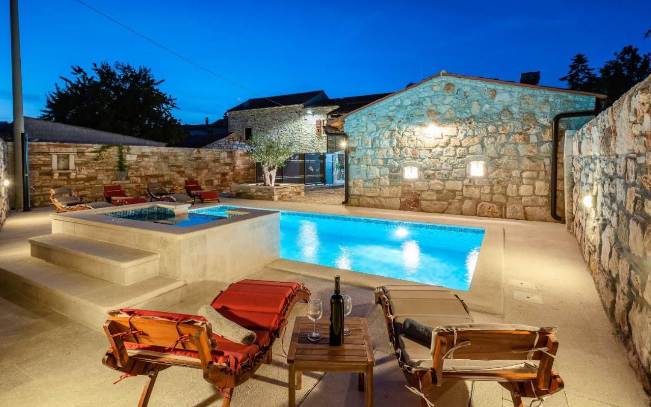 Casa Di Roccia Villa Marcana Bagian luar foto