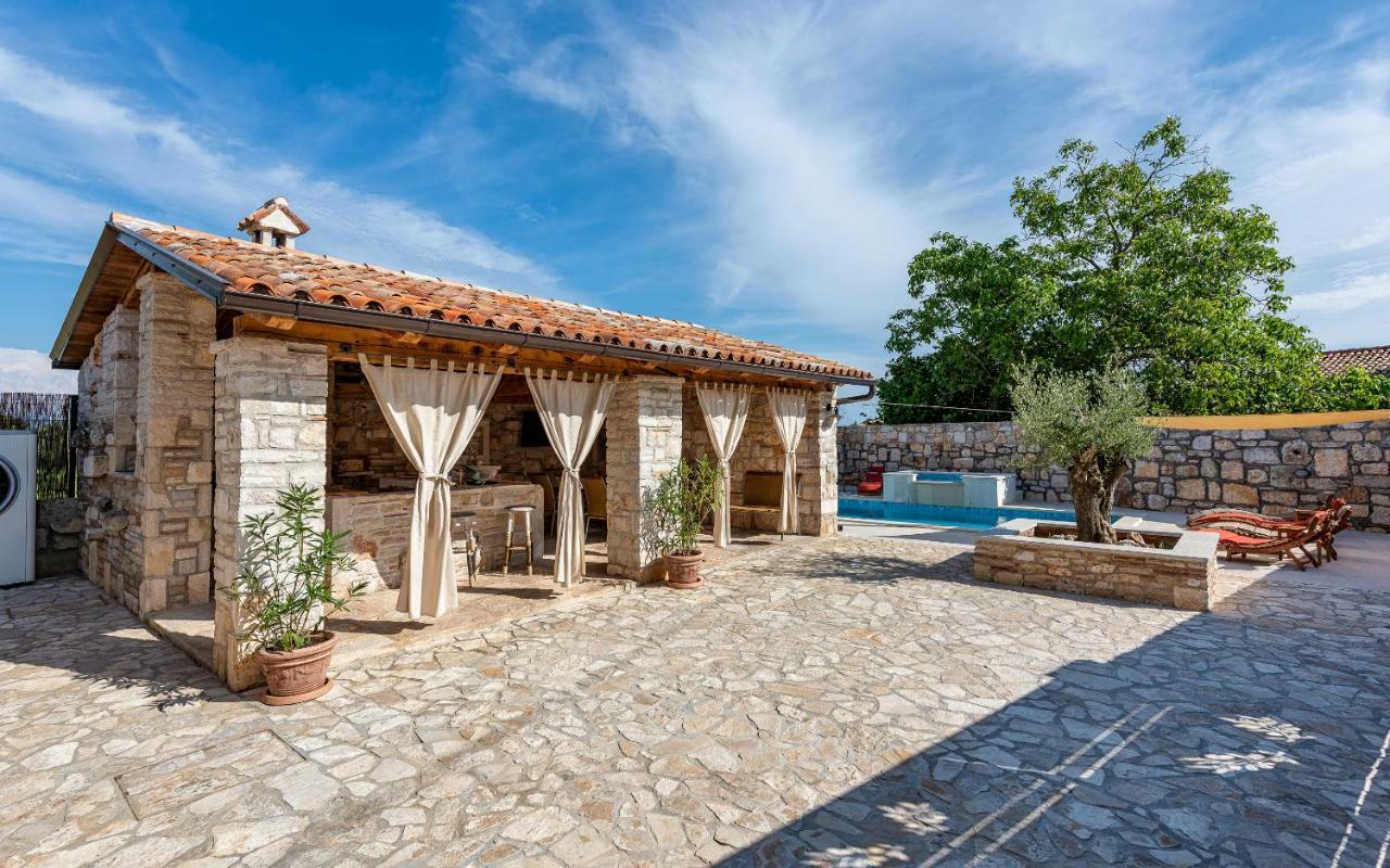 Casa Di Roccia Villa Marcana Bagian luar foto